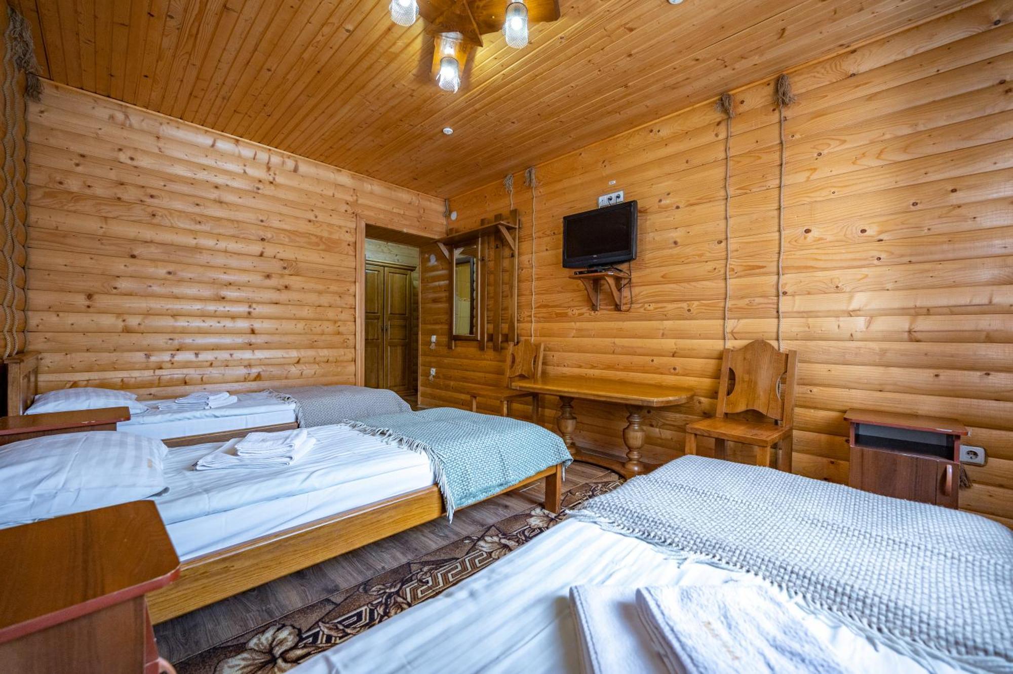 Марина Hotel Bukovel Bilik gambar